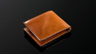 【超人気】シェルコードバン・ジョンブルはシェルコードバンを使用した二つ折り財布