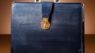 【人気】ブライドル・スマートダレスはブライドルを使用したダレスバッグ