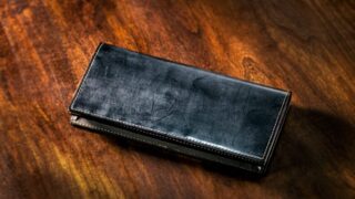 【人気】コードバンクラシック・シャーラックはコードバンクラシックを使用した長財布
